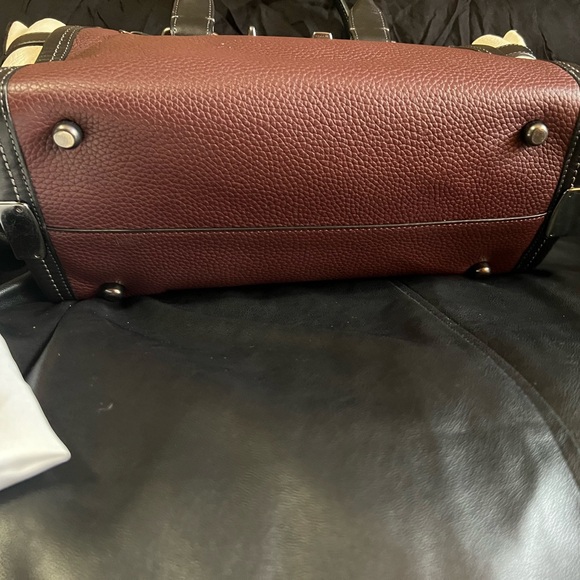 Coach - Special Edition Swagger Colorblock - Picture 7 of 11